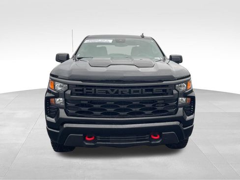 Used 2026 Chevrolet Silverado 1500 Custom Trail Boss w/ LPO, Dark Essentials Package AWD/4WD image 8
