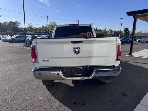 Used 2014 RAM 2500 Laramie w/ Convenience Group AWD/4WD image 8