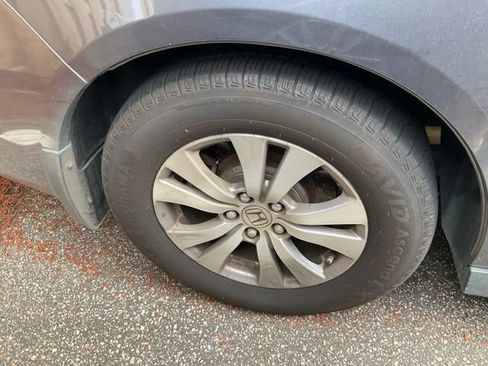 Used 2014 Honda Odyssey EX image 10