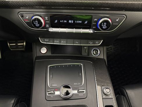 Used 2019 Audi SQ5 Premium Plus AWD/4WD image 35