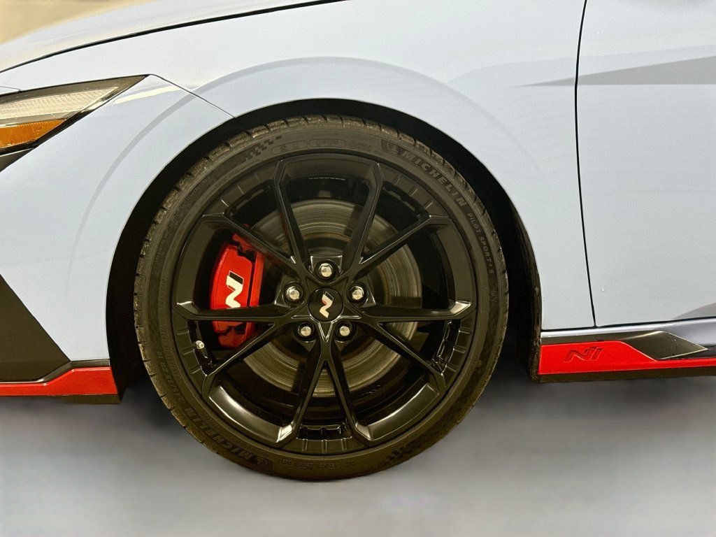 Used 2025 Hyundai Elantra N FWD image 37