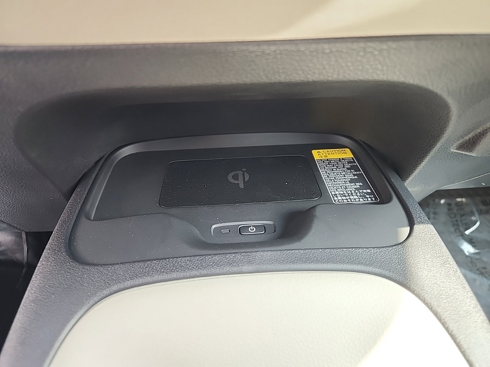 Used 2026 Toyota Corolla LE w/ LE Premium Package FWD image 25