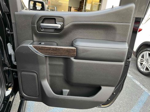 Used 2020 GMC Sierra 1500 SLE w/ SLE Value Package AWD/4WD image 69