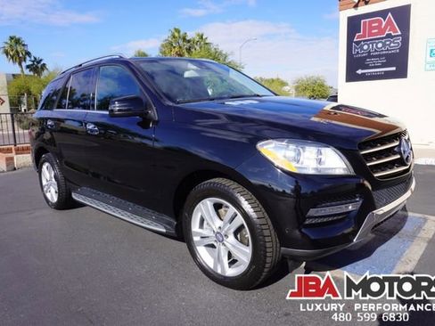 Used 2014 Mercedes-Benz ML 350 ML Class 350 SUV Rear DVD image 35
