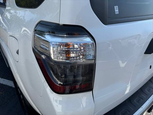 Certified 2023 Toyota 4Runner TRD Off-Road Premium w/ Off Road Premium Plus Package AWD/4WD image 37