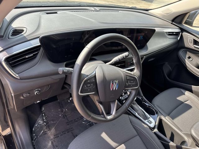 Used 2025 Buick Encore GX Preferred FWD image 23