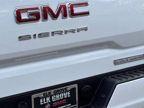 New 2026 GMC Sierra 1500 Elevation image 32