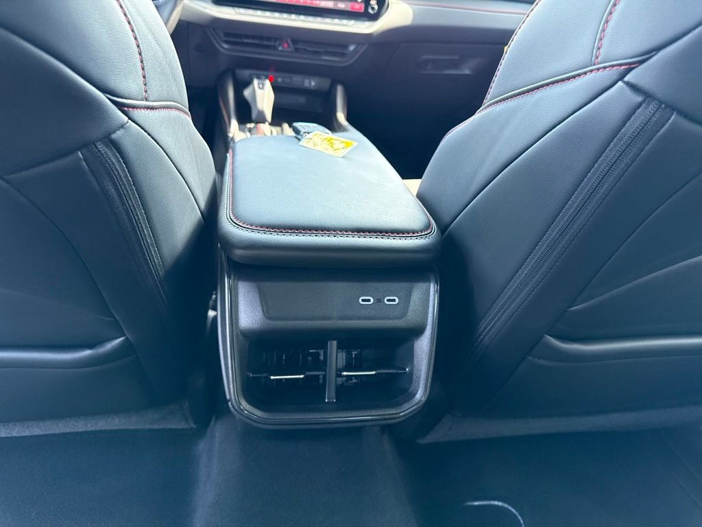 New 2026 Dodge Charger R/T w/ Driver Convenience Group AWD/4WD image 32