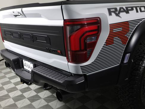 Used 2025 Ford F150 Raptor w/ Equipment Group 803A Raptor R AWD/4WD image 57