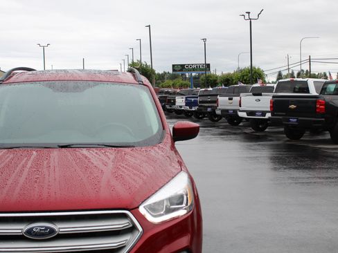 Used 2018 Ford Escape SEL w/ Canadian Touring Package AWD/4WD image 11
