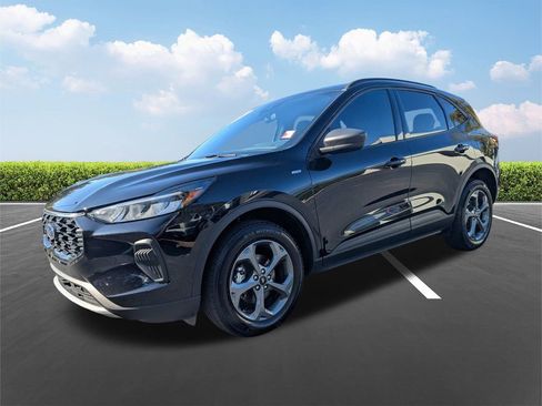 Used 2025 Ford Escape ST-Line image 8