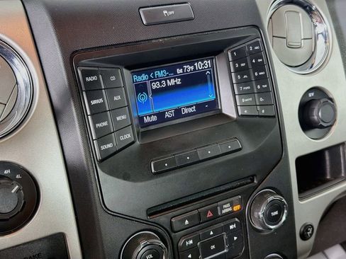 Used 2014 Ford F150 XLT w/ Equipment Group 302A Luxury AWD/4WD image 14