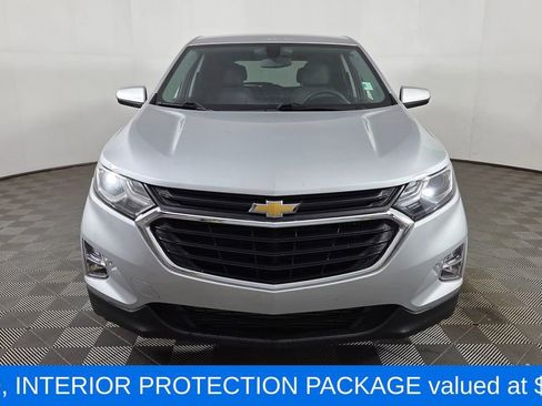 Used 2019 Chevrolet Equinox LT FWD image 2