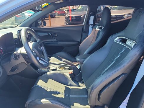 Used 2022 Hyundai Veloster N FWD image 19