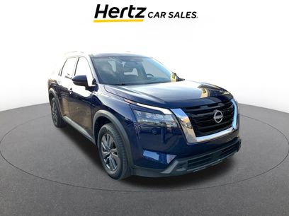Used 2025 Nissan Pathfinder SV