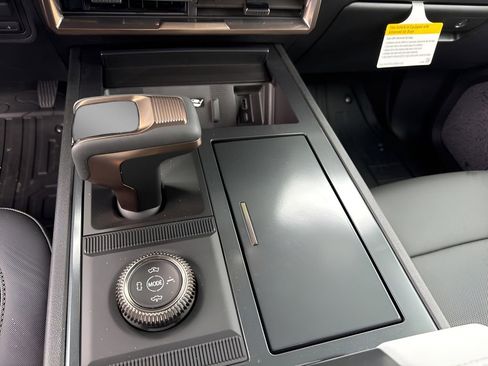 New 2025 GMC Hummer EV 2X image 30