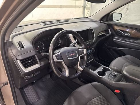 Used 2018 GMC Terrain SLE w/ Driver Convenience Package FWD image 10