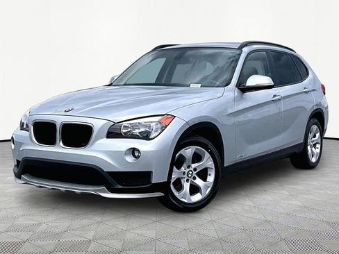 Used 2015 BMW X1 sDrive28i image 3