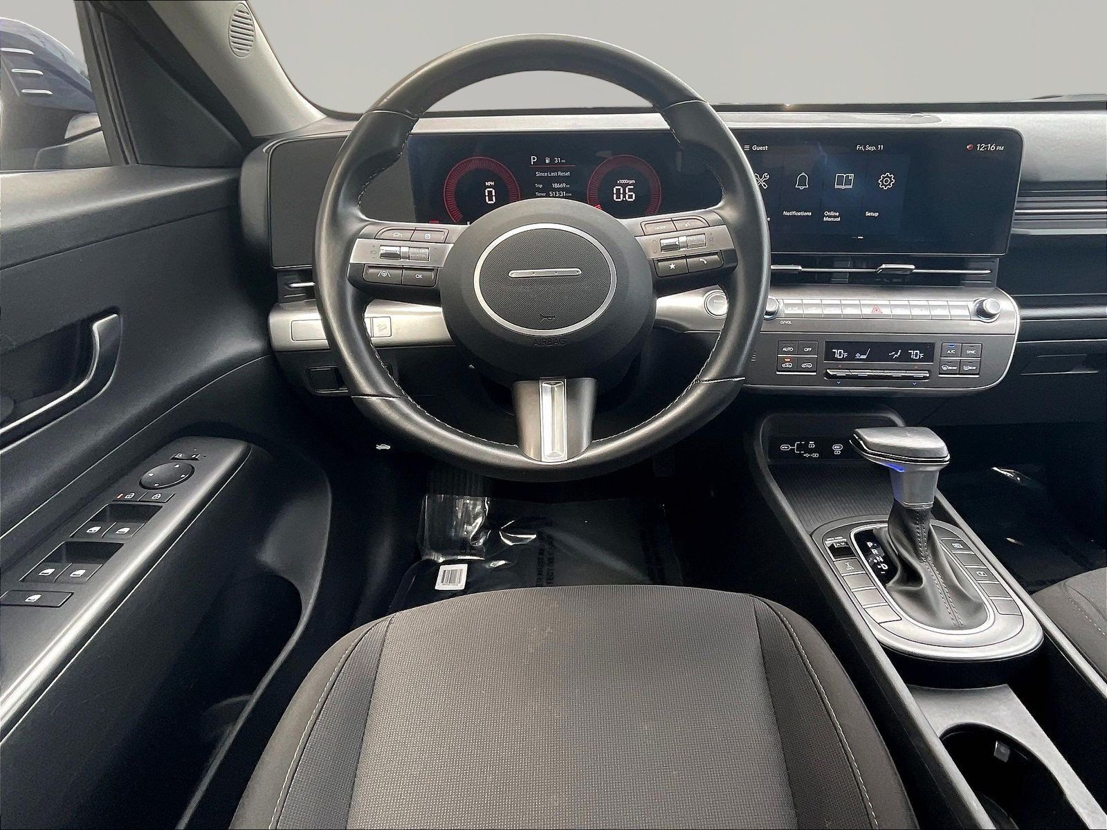 Used 2025 Hyundai Kona SEL AWD/4WD image 8