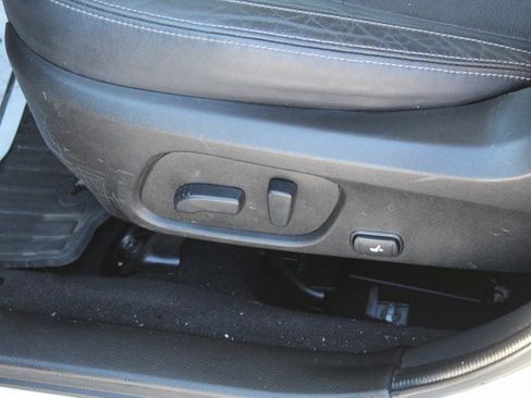 Used 2018 Subaru Forester 2.5i Touring image 15