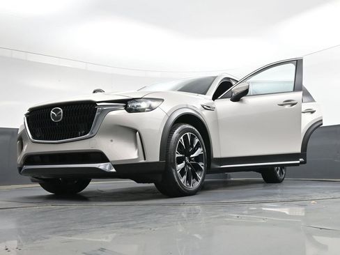 Used 2024 MAZDA CX-90 Plug-In Hybrid w/ Premium Plus image 41