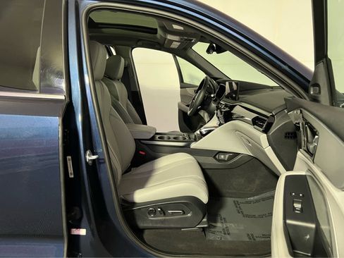 Certified 2025 Acura MDX SH-AWD w/ Technology Package image 31