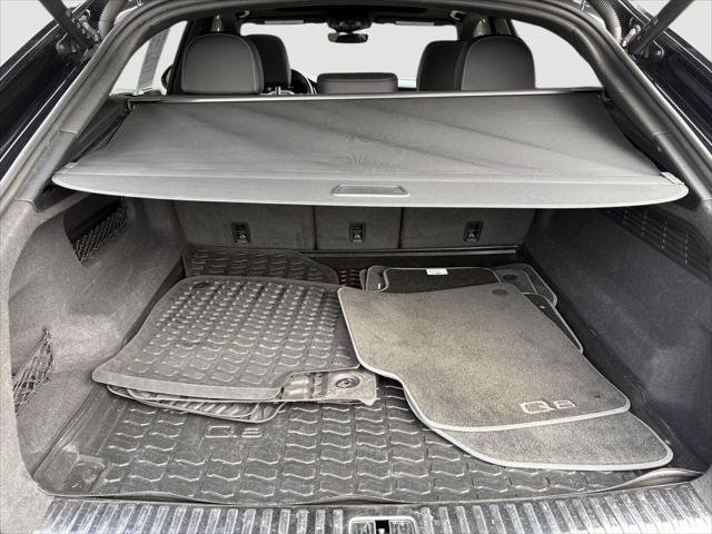 Used 2019 Audi Q8 Prestige w/ Year 1 Package AWD/4WD image 24
