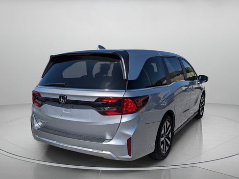 Used 2025 Honda Odyssey EX-L image 8