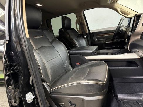 Used 2019 RAM 2500 Laramie image 38