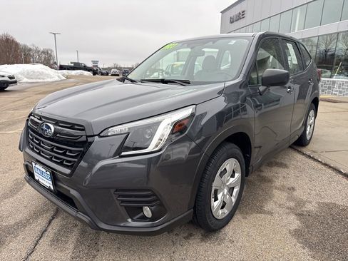 Used 2023 Subaru Forester image 5