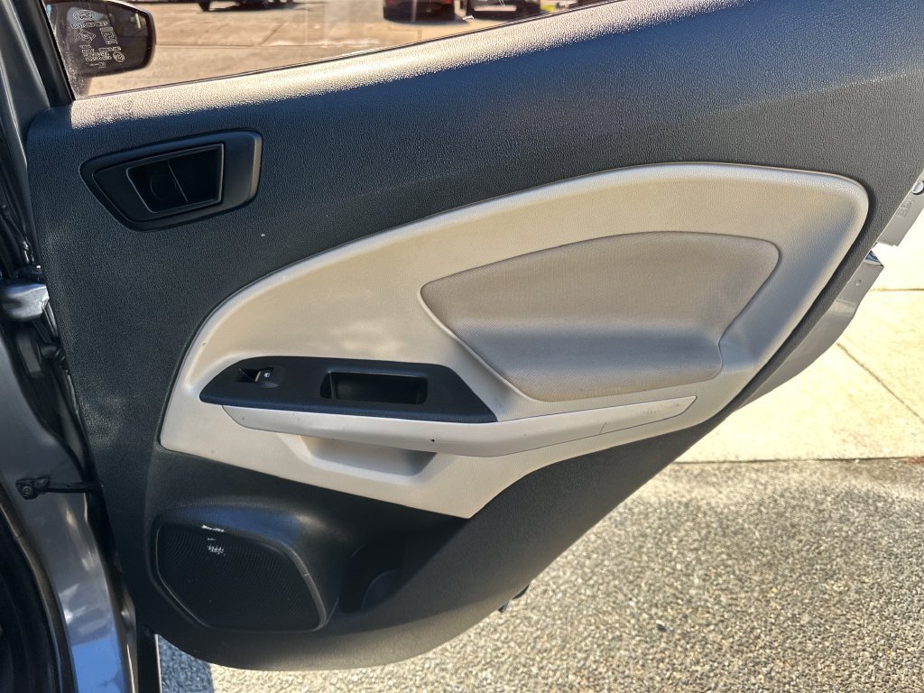 Used 2021 Ford EcoSport S FWD image 23