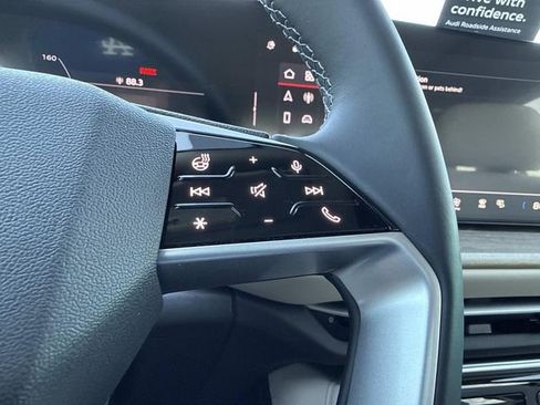 New 2025 Audi Q5 2.0T Premium Plus image 18