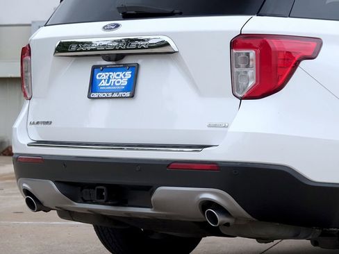 Used 2020 Ford Explorer Limited w/ Class III Trailer Tow Package RWD image 35