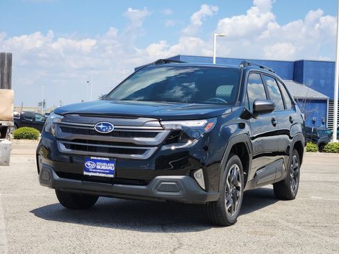 New 2026 Subaru Forester Premium AWD/4WD image 2