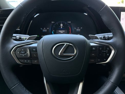 Certified 2025 Lexus RX 350 FWD w/ Accessory Package image 12
