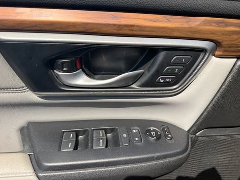 Used 2019 Honda CR-V EX-L image 6