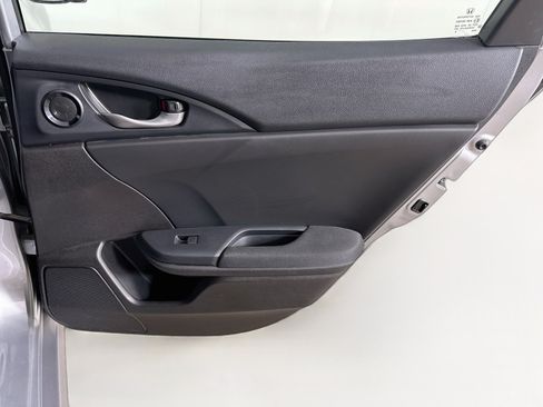 Used 2019 Honda Civic EX image 29