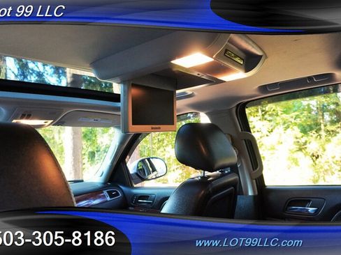 Used 2012 Chevrolet Avalanche LTZ AWD/4WD image 15