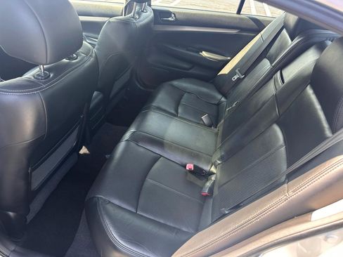 Used 2012 INFINITI G37 Sport RWD image 19