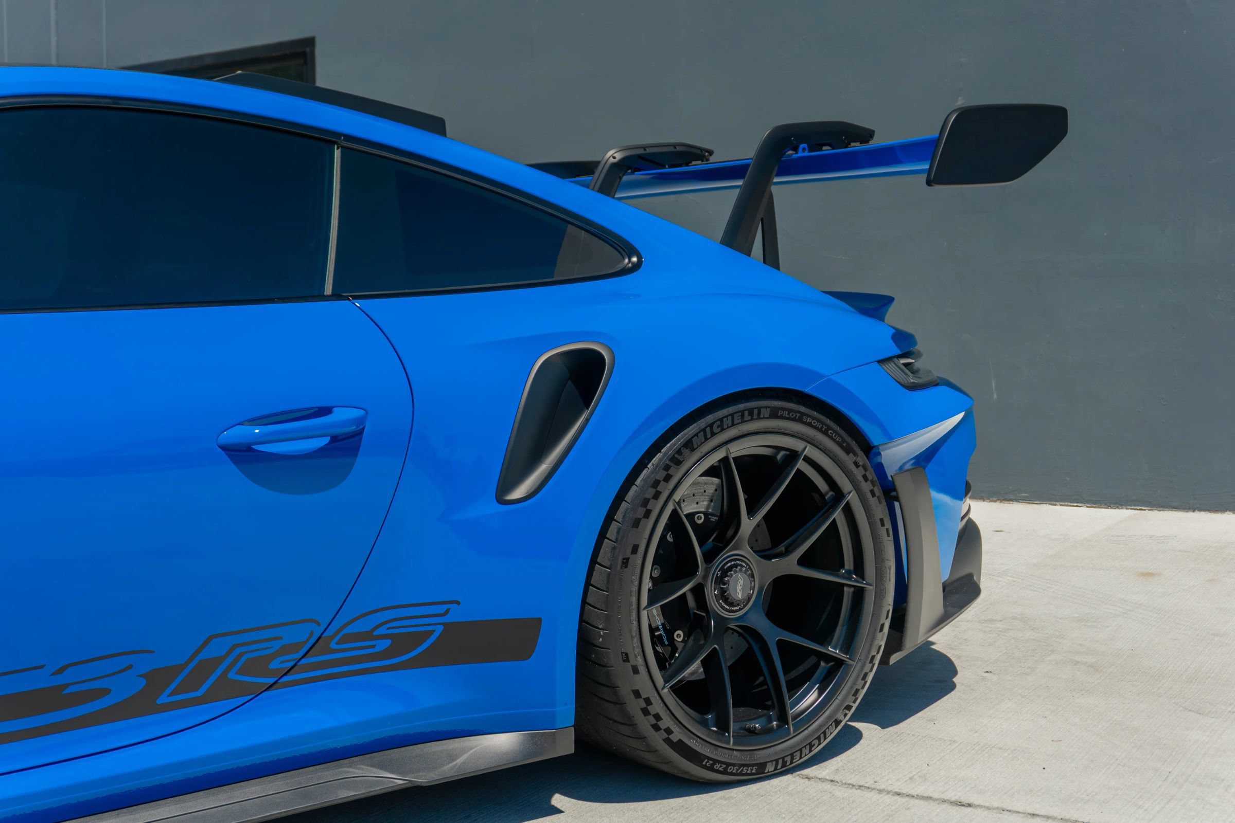 Used 2024 Porsche 911 GT3 RS RWD image 27