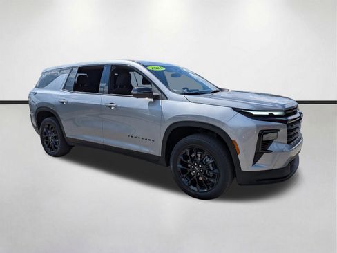 Used 2024 Chevrolet Traverse LS w/ Midnight/Sport Edition FWD image 1