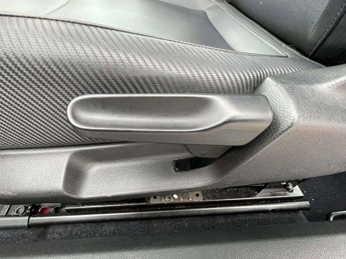 Used 2012 Volkswagen Beetle 2.5 image 13