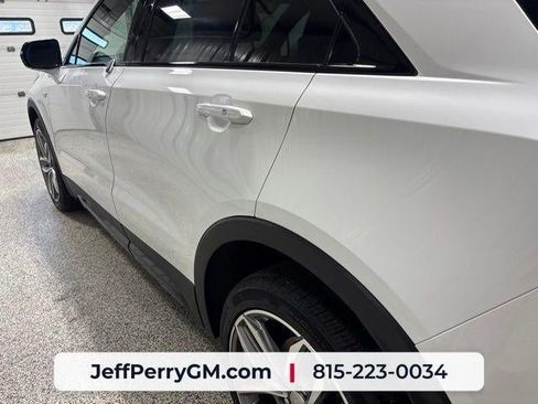 Used 2023 Cadillac XT4 Sport AWD/4WD image 10