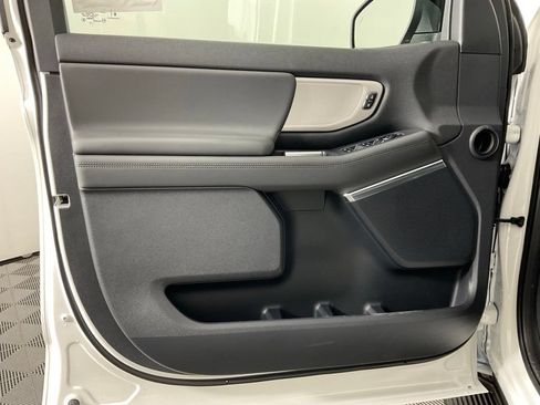 New 2027 Ford Expedition Active RWD image 12