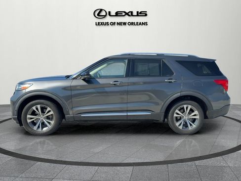 Used 2020 Ford Explorer Platinum w/ Premium Technology Package image 5