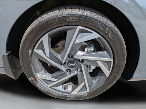 New 2026 Hyundai Elantra Sport FWD image 36
