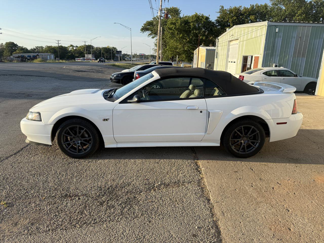 Used 2003 Ford Mustang GT RWD image 3
