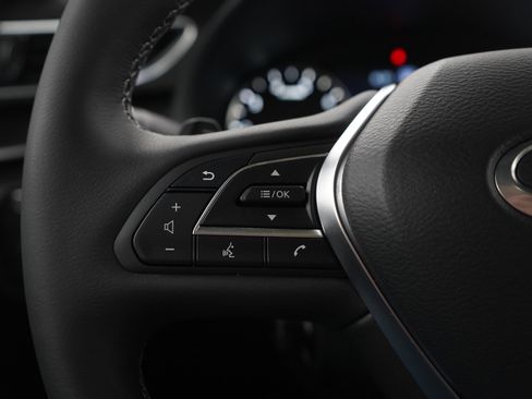 Used 2025 INFINITI QX55 Essential image 28