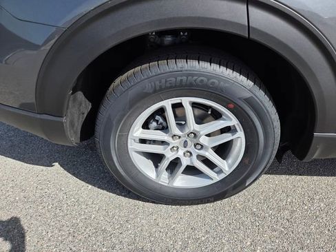 New 2026 Ford Explorer Active image 44