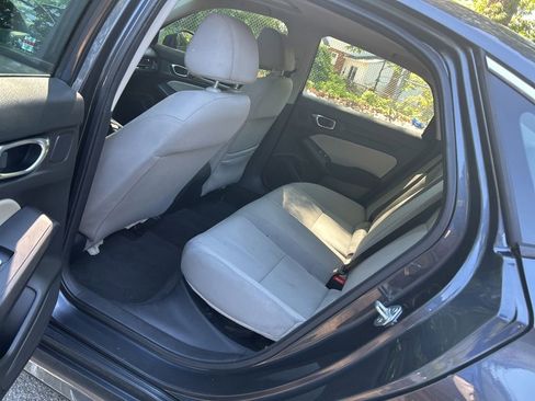 Used 2024 Honda Civic EX image 25